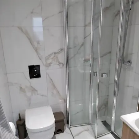 Luxury In 2 Bedroom 1 Balcony * Λάρνακα